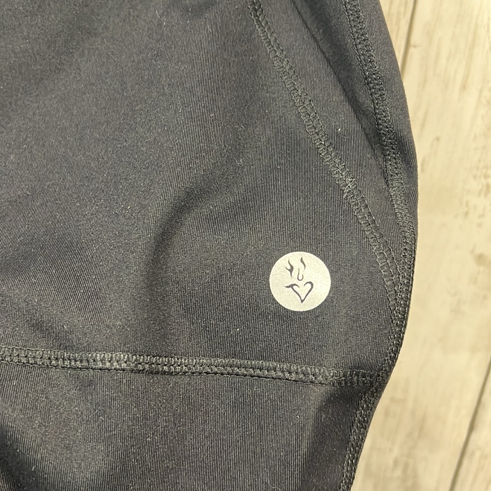 Torrid Performance Core Legging With Pockets Full… - image 4